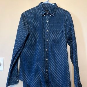 Large Blue American Eagle Patterned Button Down Shirt